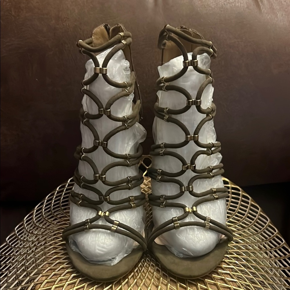 Qupid Brown High Heel Peep-Toe Shoes